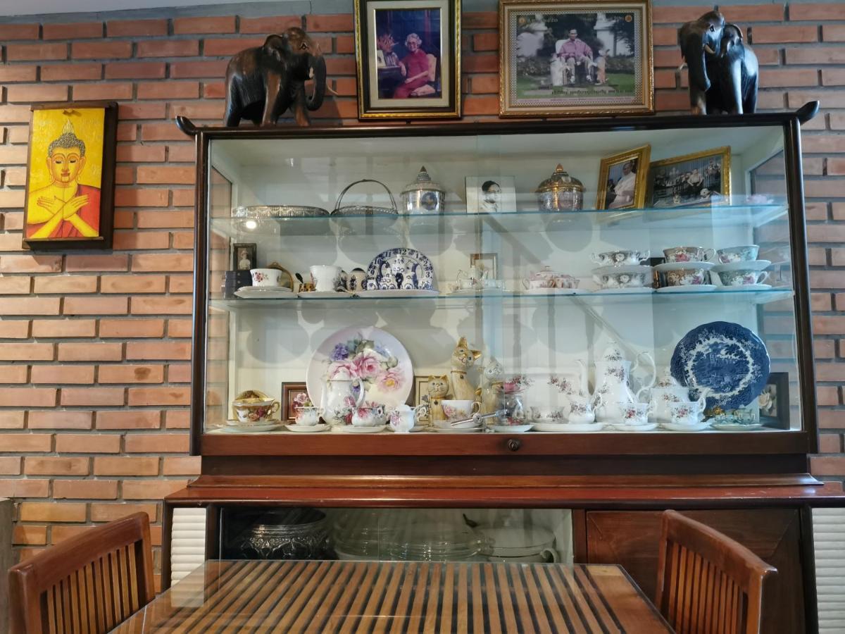 Tavee Guesthouse Bangkok Eksteriør bilde