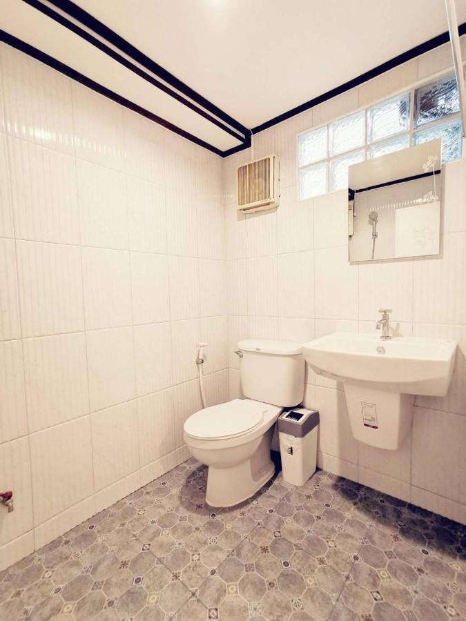 Tavee Guesthouse Bangkok Rom bilde