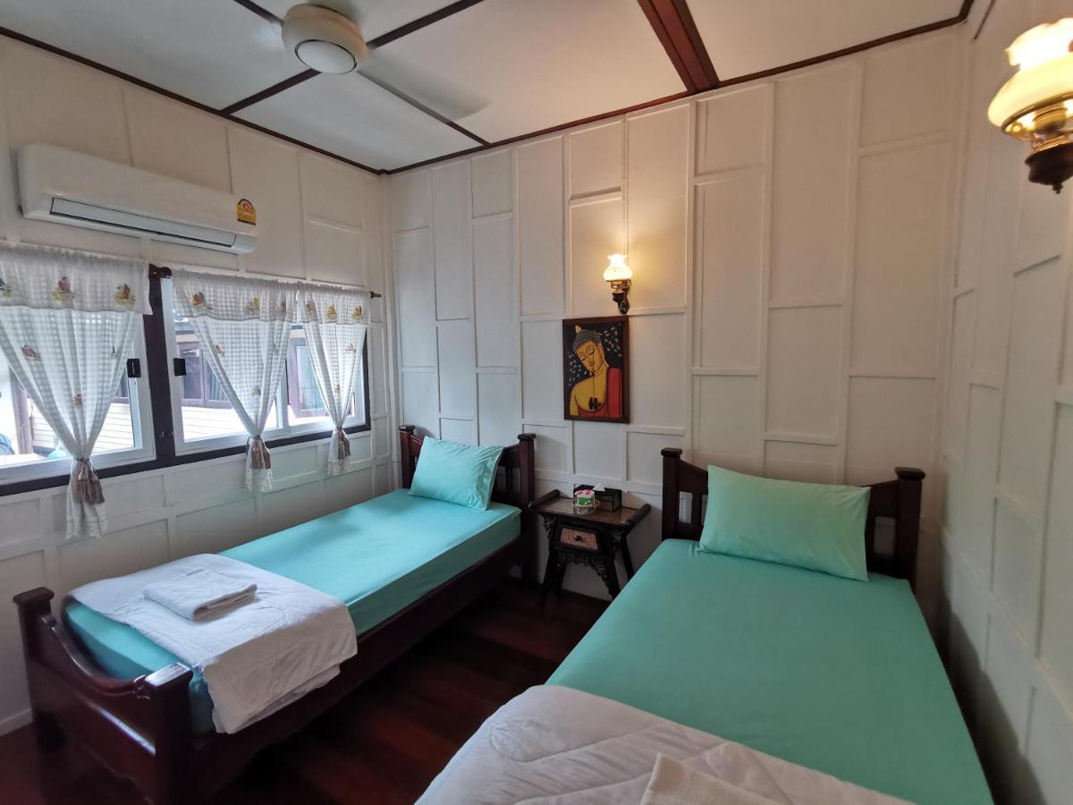 Tavee Guesthouse Bangkok Eksteriør bilde