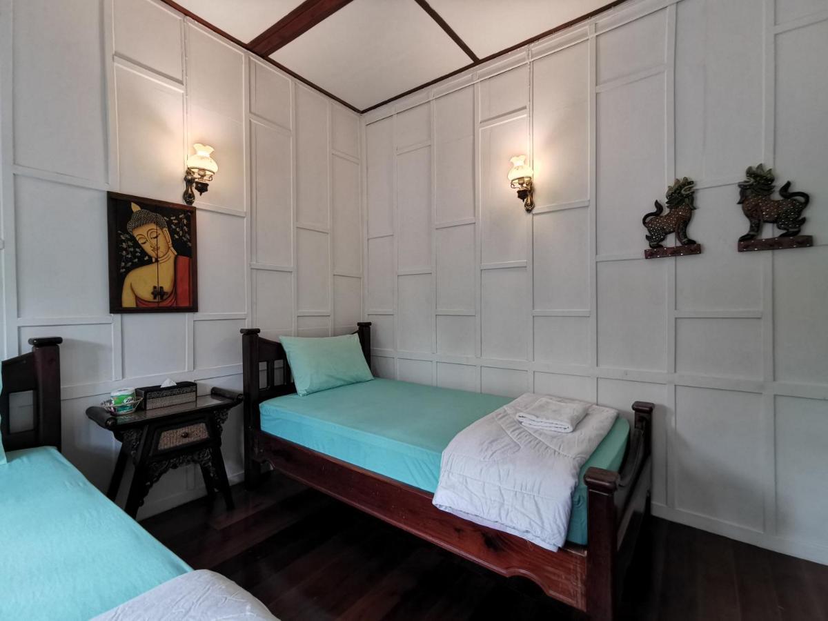 Tavee Guesthouse Bangkok Eksteriør bilde